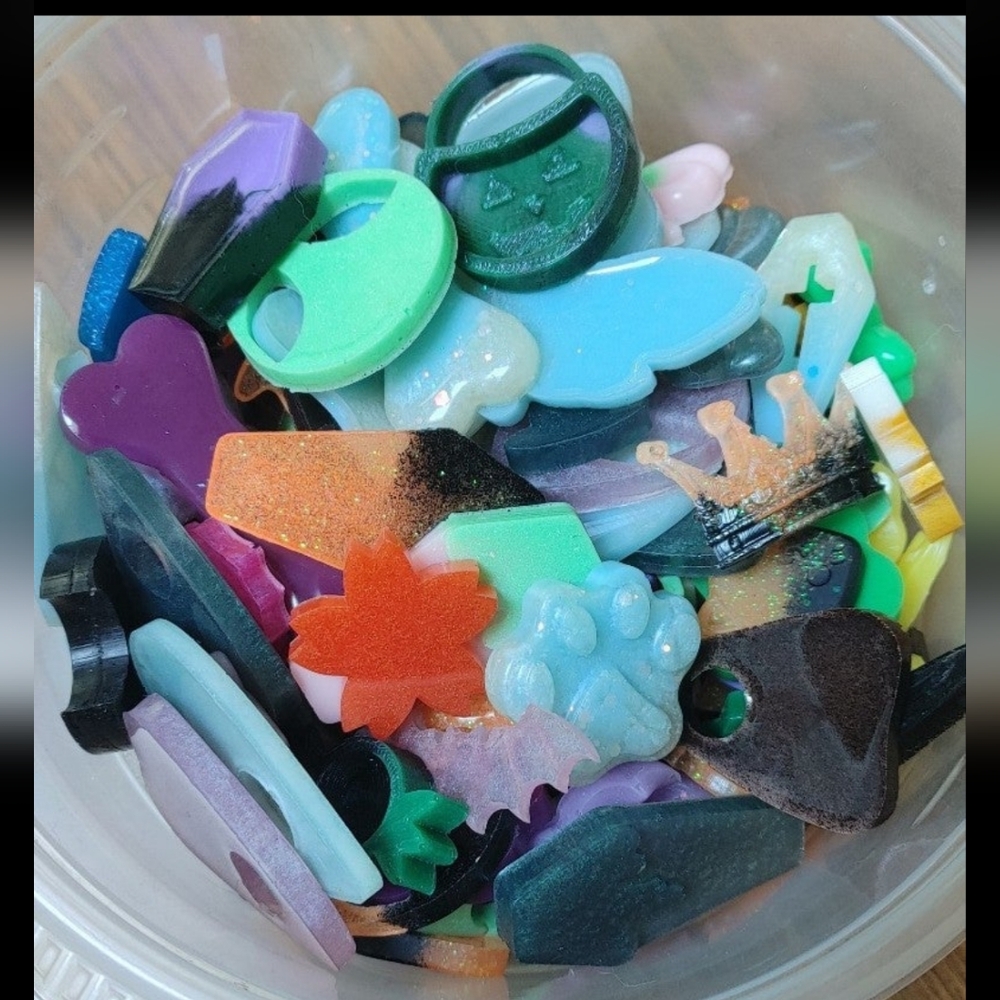 1 Bag ( 50 pcs) Medium - Large Resin Cabochons For Decoden And Other Crafts